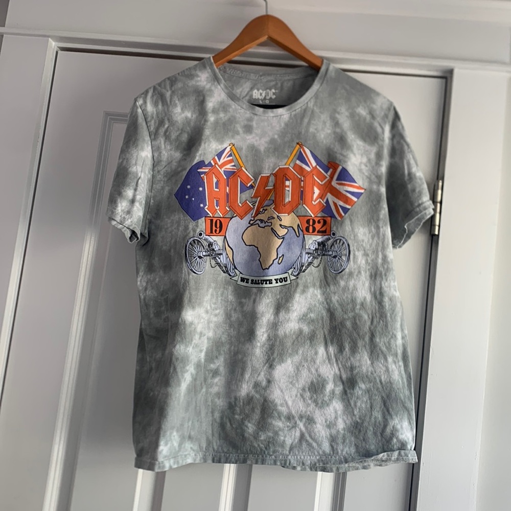 ACDC “We Salute You” Tie Dye T-shirt in great condition size L